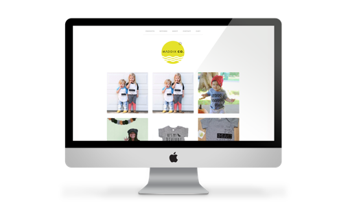 Ecran d'ordinateur et affichage d'une page internet